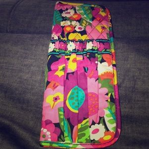 Vera Bradley Va Va Bloom Straightener Holder